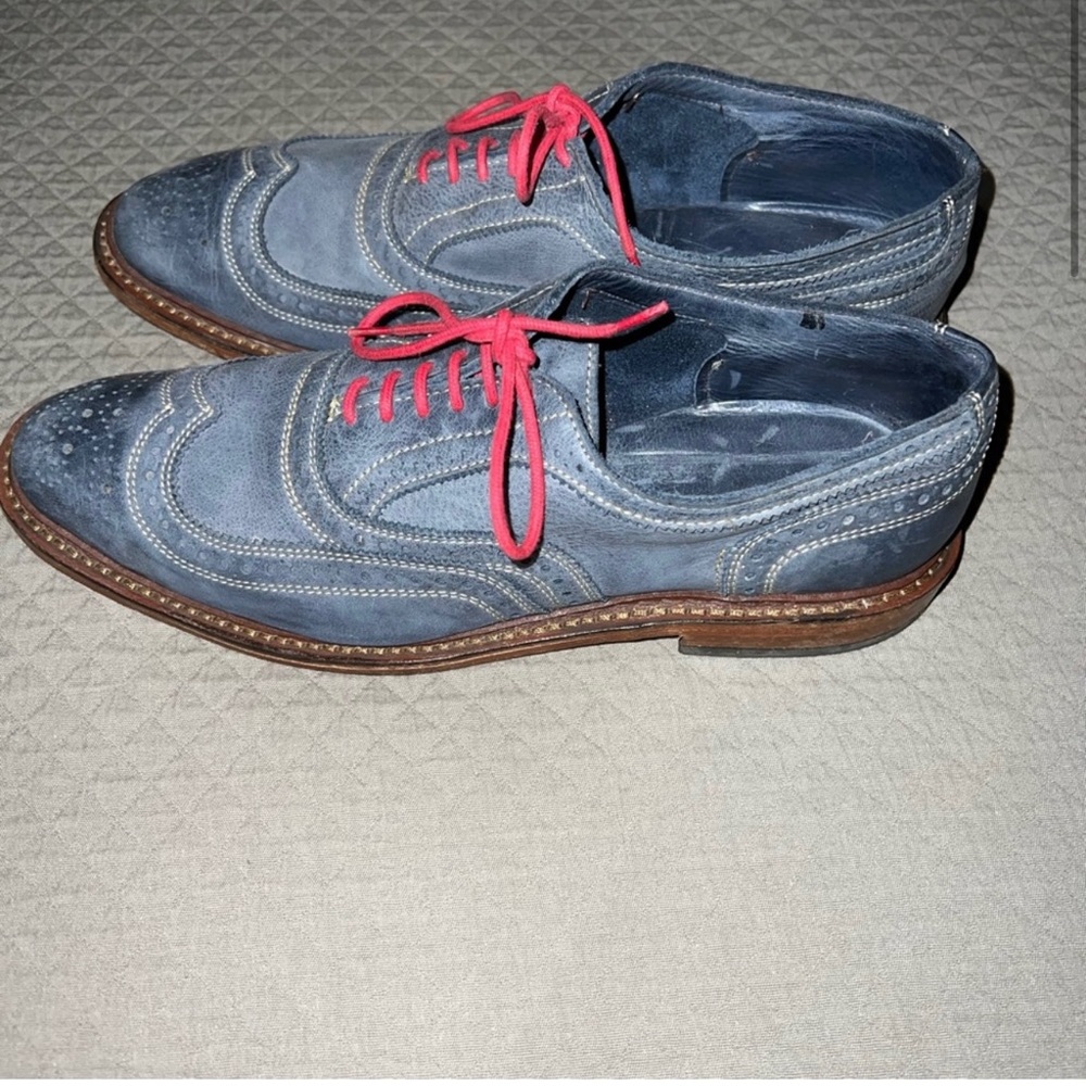 Allen Edmonds Neumok blue calfskin leather wingtip size 9 CHEAP